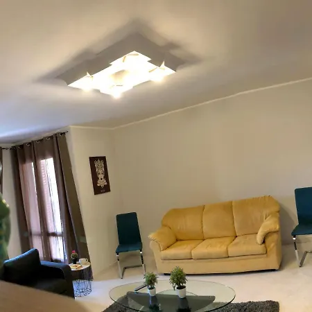 La Romagnosi Apartman *