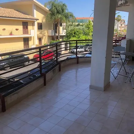 La Romagnosi Apartment